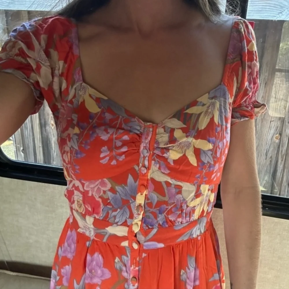 New Spell x Revolve Lily Gown Red Floral M Maxi Dress Ruched Designs Exclusive